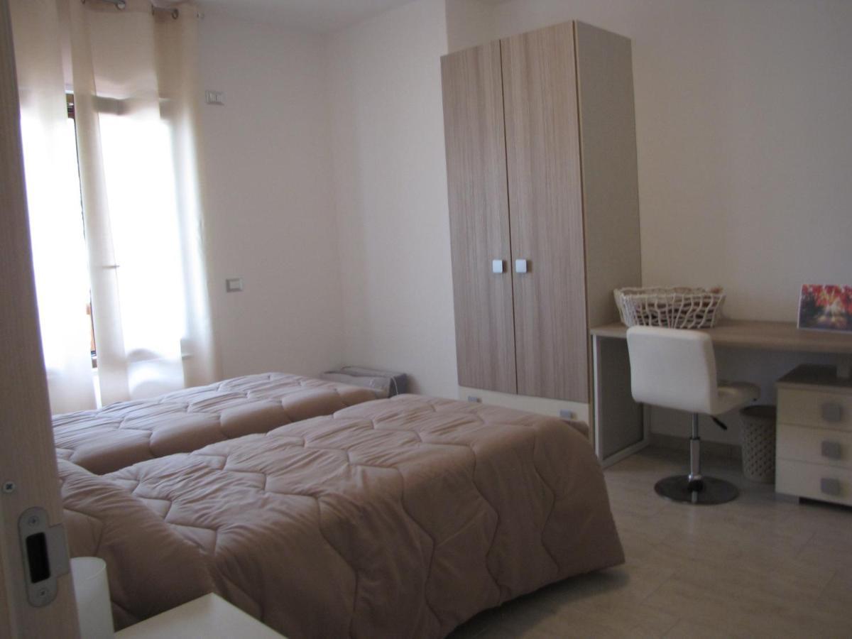 Quattro Stagioni Hotel Padula Ngoại thất bức ảnh
