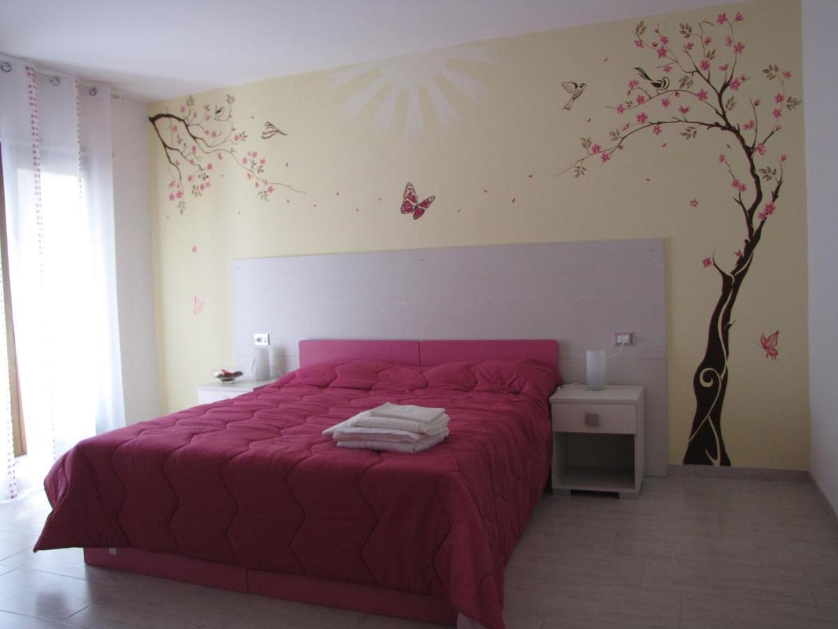 Quattro Stagioni Hotel Padula Ngoại thất bức ảnh